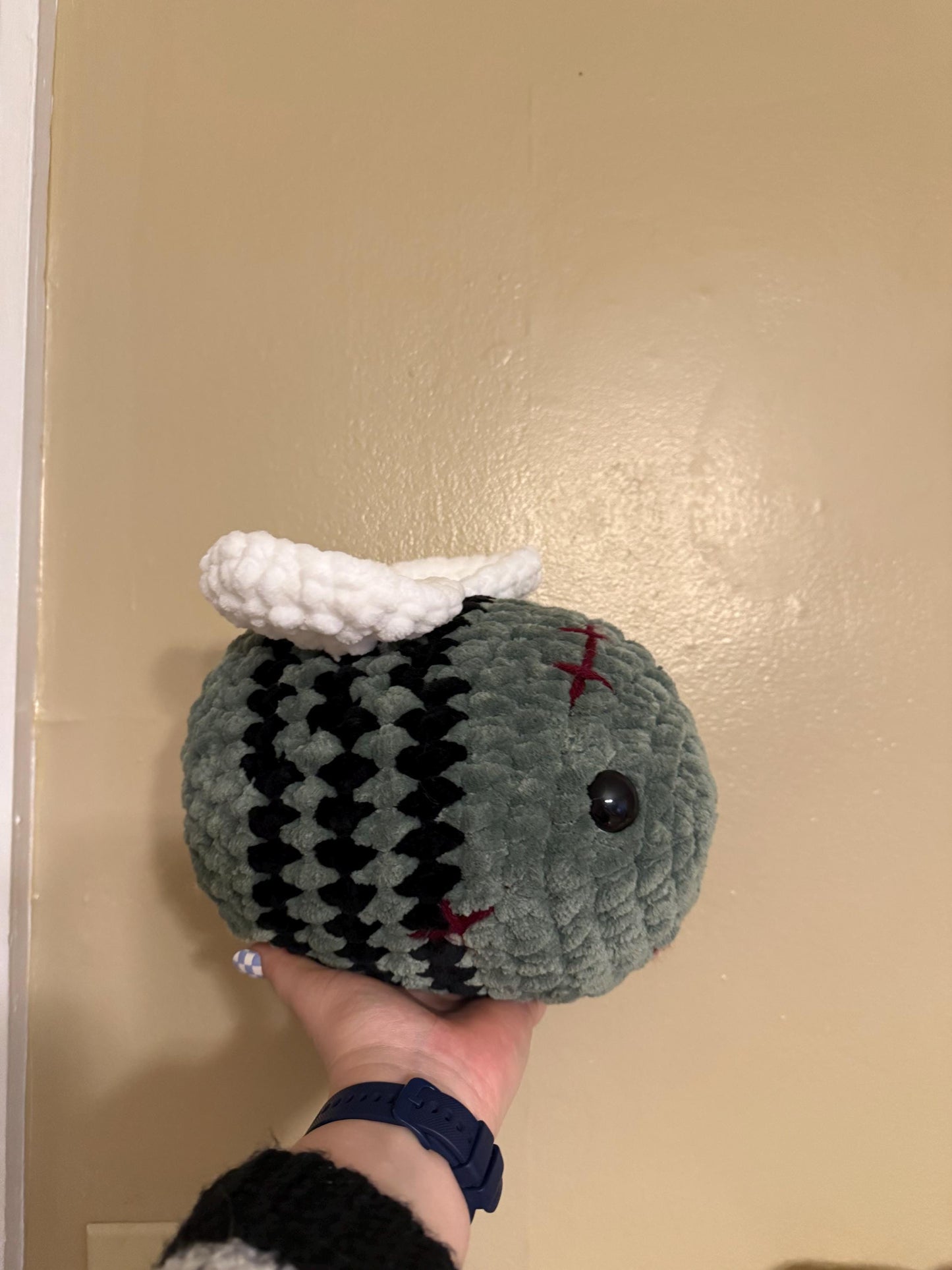 Handmade Crochet Zombie Bee Plushie: Soft Stress Relief Toy, Squishy Companion, Unique Gift