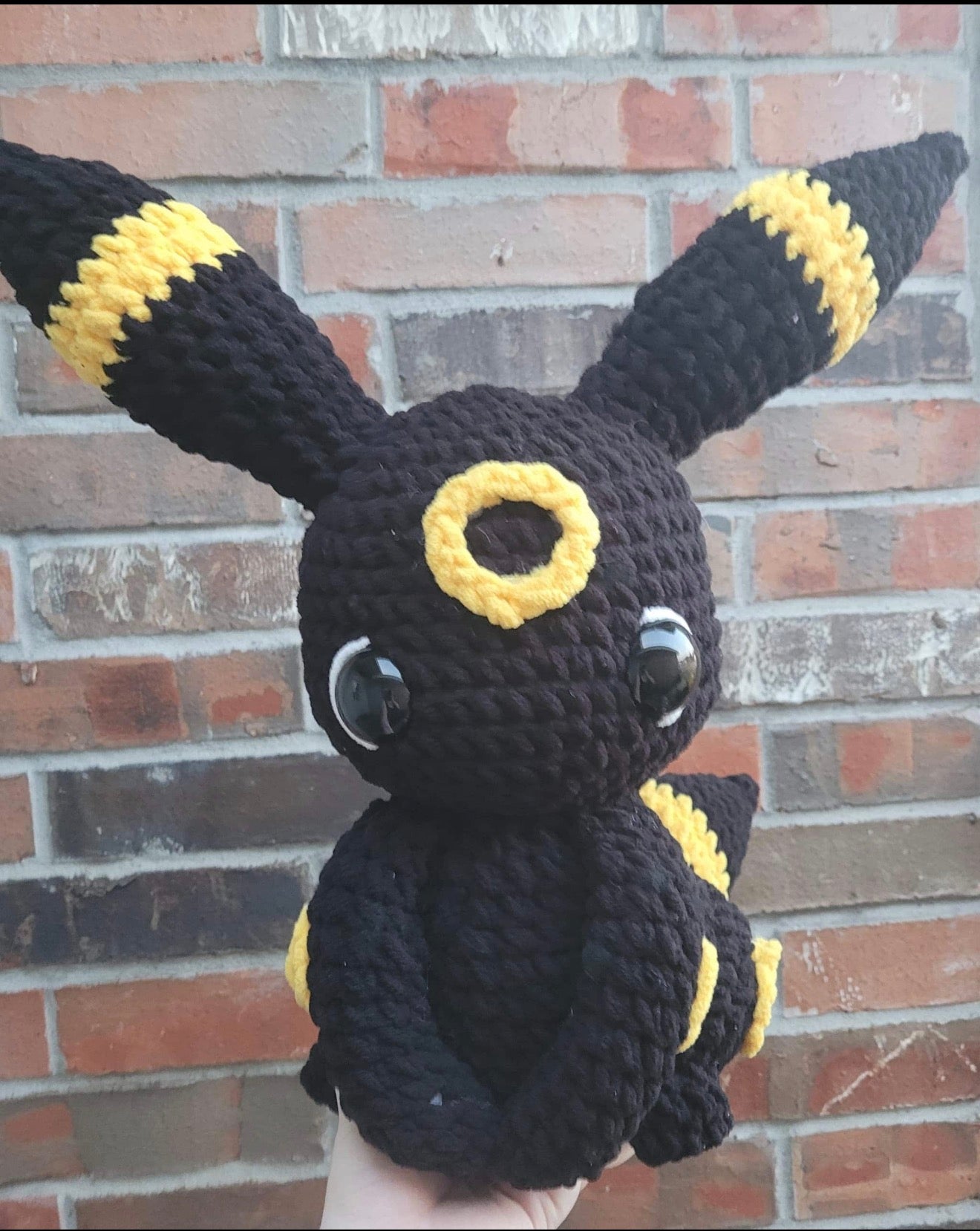 Jumbo crochet umbreon